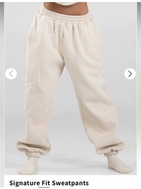 Comfrt Signature Fit Sweatpants In Bone Size Small